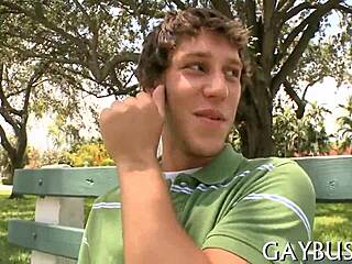 I love watching hot homo studs.