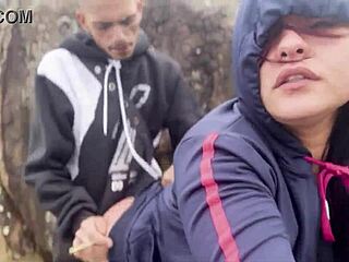 NOVINHA RABUDA CAUGHT ON THE BEACH!!