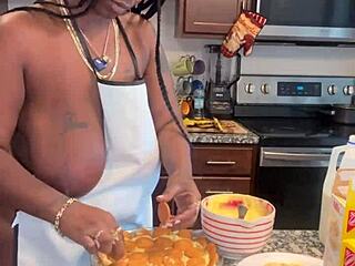 Making banana pudding with ebony bbw and natural tits!