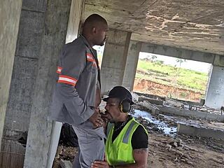 After everyone left, we workers fucked bareback in the building