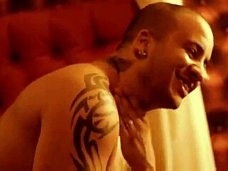 Intense Anal Sex In Hotel