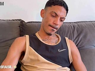 damn! novinho dotado showing off huge cock and ass solo!