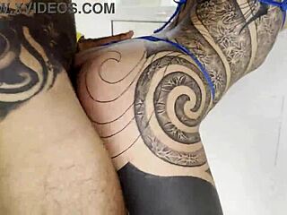 hey, wanna train with sexy tattooed princesa damilvvs?