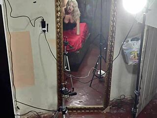 Hell yeah! Hotferma flaunts big ass after filming!