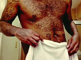 Did his cock grow bigger in prison? Young 18+ Starbrazy vs Nubrazy