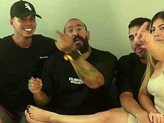 ฉัน bang แฟนของเพื่อนที่ดีที่สุดระหว่าง therapy ควบคุม satiriasis