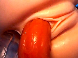 both holes can be used both can be inserted