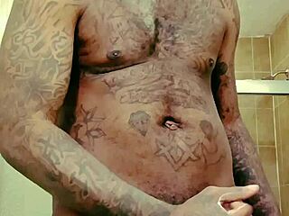 Did his cock grow bigger in prison? Young 18+ Starbrazy vs Nubrazy