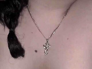 มุมมอง POV ของ BBW ขี่แบบ cowgirl ท้องโป่งระหว่างเซ็กส์ใกล้ชิด