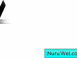 Nastolatka 18+ masażystka Victoria Sunshine dostaje rżnięcie w owłosioną cipkę z obrzydliwym creampie