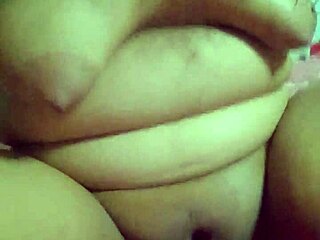 latina girl shows and touches her body in sexy exhibition