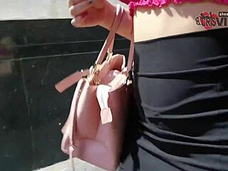 Swallowing Cum At Gloryhole!