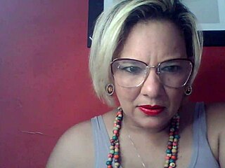 Gostosa szwagierka złapana w parnej chwili, której nie możesz przegapić