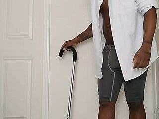 man shares pickup lines for sugar baby role