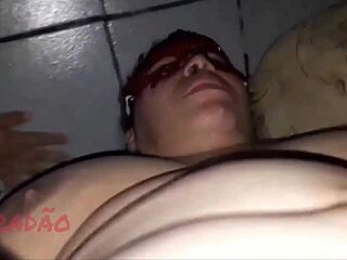 Eating Tight Ass and Cumming on Slut's Face in Homemade Action