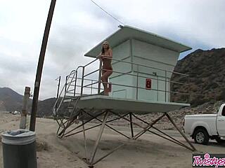 Chris Johnson and Phoenix Marie Revive Cock with Wet Pussy Action