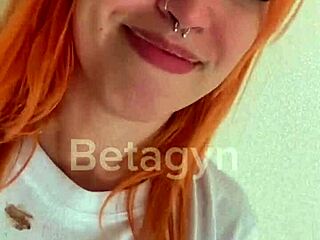 لسه خلصت أنال مع مراهقة 18+ أحمر شعر، انتهيت جواها في مؤخرتها الضيقة