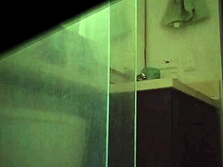 Spying on Argentine stepsis Milet peeing in public! 😳