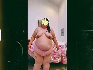 Hey, mature old cougar with saggy tits doing topless dance on webcam