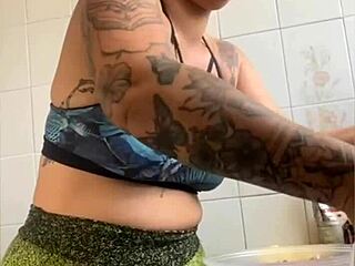 Married woman fakes cooking videos to flash her swollen pussy online