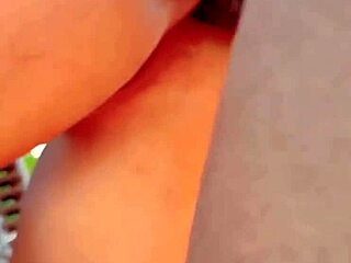 pedreiro fodeu meu cuzinho em público. gostoso demais, pedi pra gozar dentro!