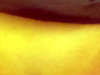 Milfycalla第9集，钓鱼点变身湿身连裤袜狂欢