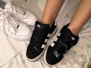 brunettes suck better than blondes in homemade close up blowjob with huge jizz