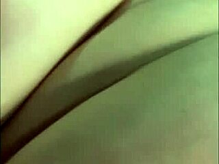 Anal squirt madness with a hot cougar friend on bed, total orgasm blast! 💦