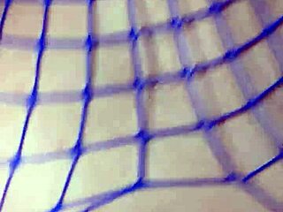 curly slut fucks in leggings