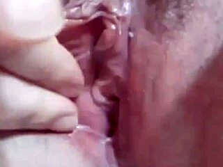 Your big-ass milf fingers her hot pussy