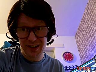 Newbie Slut Blows Nerd