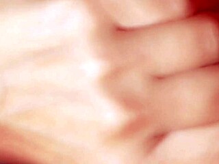 Japanese Blowjob Close-Up Cumshot Story!