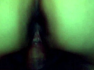 你能承受这个性感屁股骑乘吗？