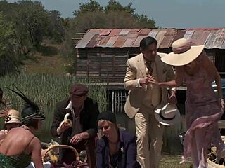 Боби Стар, Дилън Райдър, Джулия Ан и Наташа Марли в открита оргия