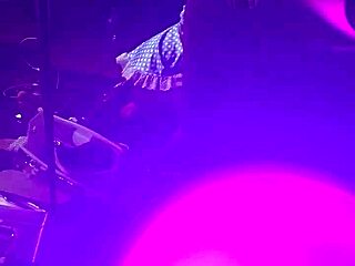 slim thick ebony cowgirl, nice ass, loves being my 3 hole slut 😍