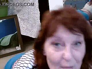 Wow, Dawnskye dances and wiggles to Big Bad Wolf in retro style!