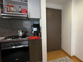 does my best friend fulfill my lesbian fantasy?