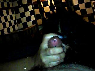 colombian woman in hotel knows how.