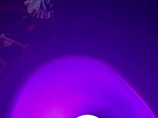 slim thick ebony cowgirl, nice ass, loves being my 3 hole slut 😍