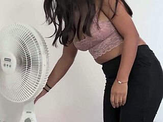 Mishell massages guy with happy ending