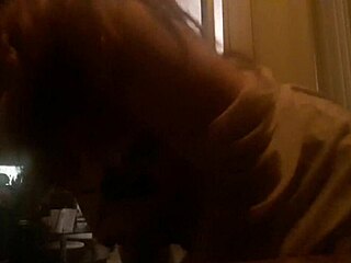 Dulcemendra Shows Boobs Outside