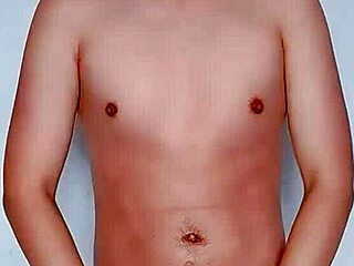 Мастурбирам в секси гей бельо за твоето удоволствие, кучко