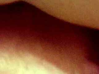 i lick my mature wife's cunt at home 😍