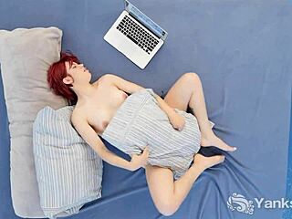 Yanks Minx Hedera Helix Masturbating To Orgasm?