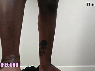 Twerking Housewife In Homemade Video