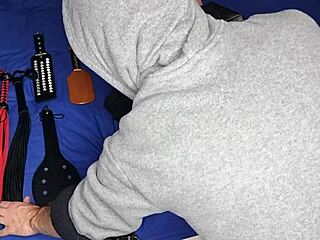 Beautiful wife’s pussy spanked weekly, asshole rimmed deep.