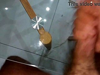 i jerked in stepmom shower with huge cock