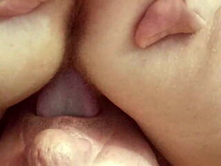 i lick my mature wife's cunt at home 😍