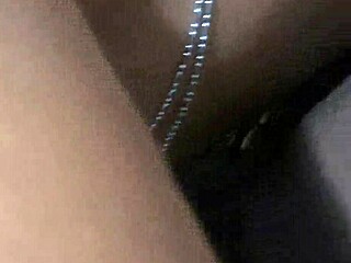 i’m joining two lesbians, their wet action’s irresistible