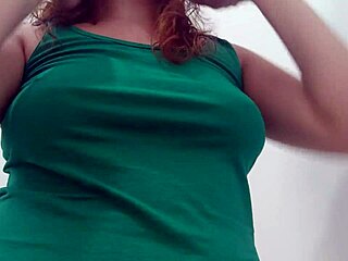 Arrume-Se Comigo Para Iniciar Um Show Ao Vivo